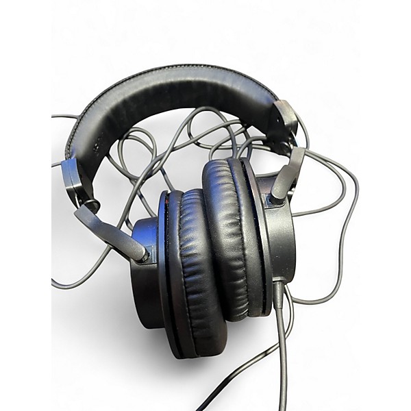 Used Arturia mini fuse 2 recording pack Audio Interface