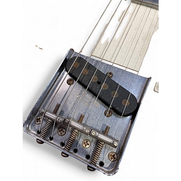 Used Fender Road Worn 1950S Telecaster 2 Tone Sunburst Solid Body Electric Guitar