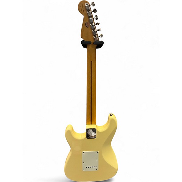 Used 1995 Fender Tex Mex Stratocaster Classic White Solid Body Electric Guitar