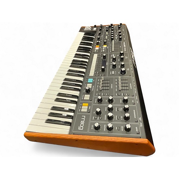 Used Moog muse Synthesizer