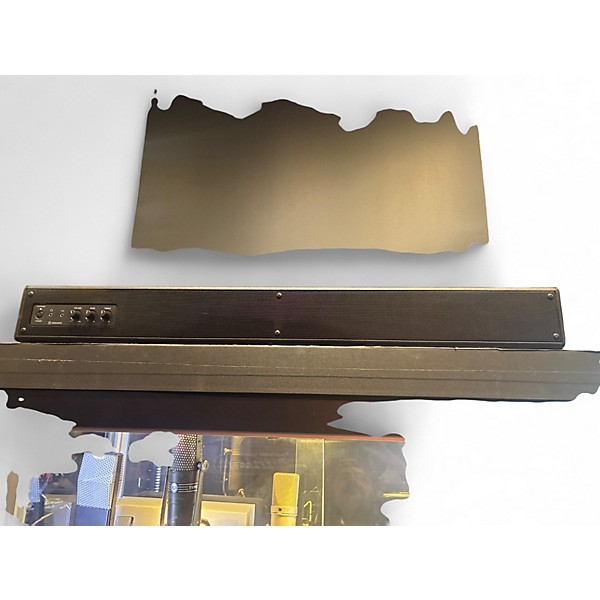 Used Sequenz sonicbar Powered Speaker