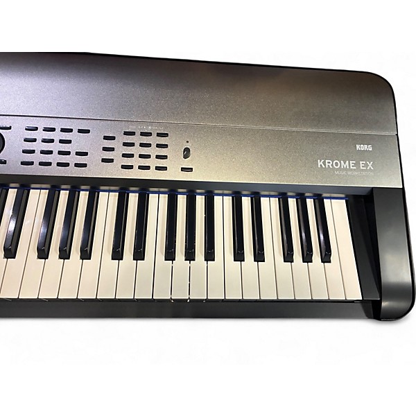 Used KORG krome ex Keyboard Workstation
