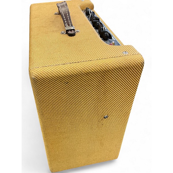 Used Fender Blues Junior Lacquered Tweed 15W Tube Guitar Combo Amp