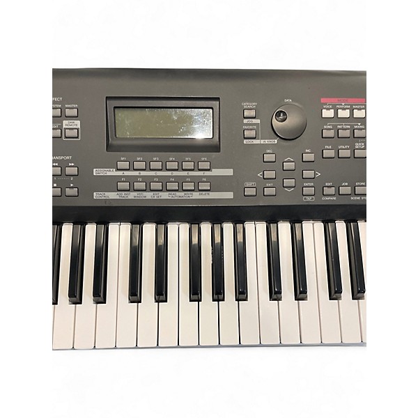 Used Yamaha MOFX6 Keyboard Workstation