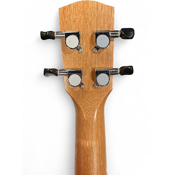 Used Alvarez RU22C Natural Ukulele