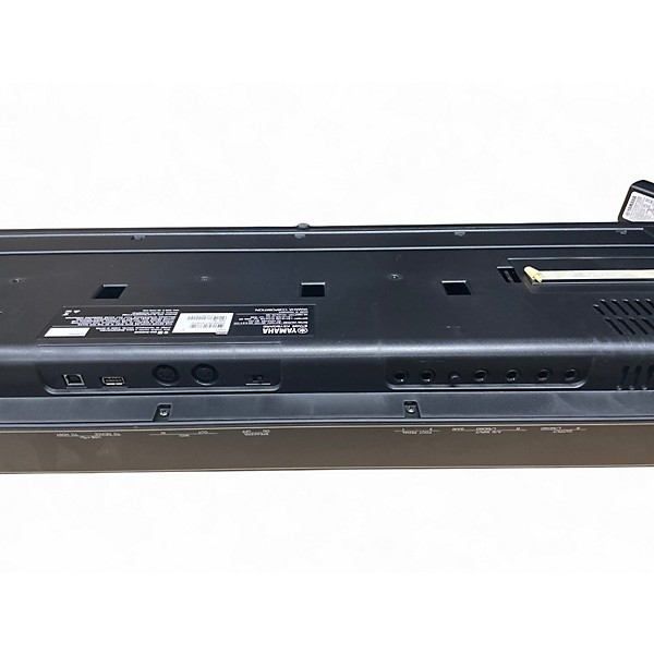 Used Yamaha CK61 Keyboard Workstation