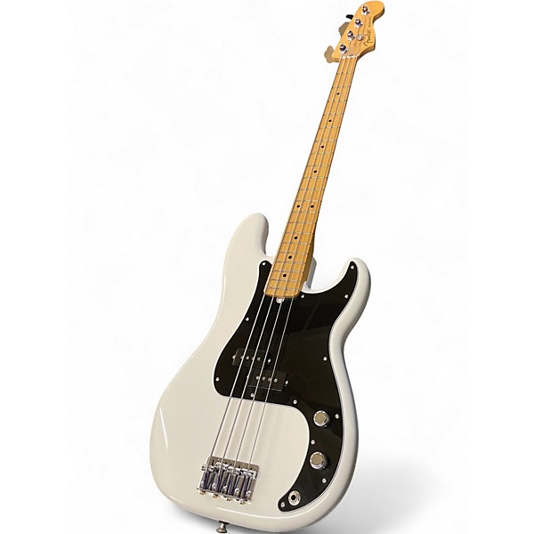 Used 2023 Fender Player Precision Bass Alpine White Electric Bass Guitar