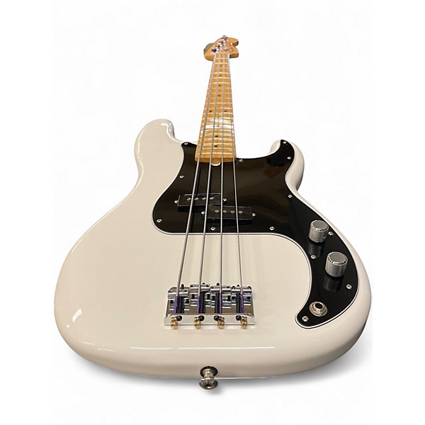 Used 2023 Fender Player Precision Bass Alpine White Electric Bass Guitar