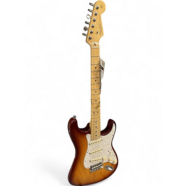 Used 2013 Fender American Standard Stratocaster Sienna Sunburst Solid Body Electric Guitar