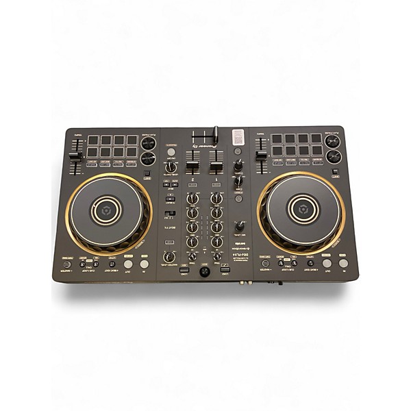 Used Yamaha MODX6+ Keyboard Workstation