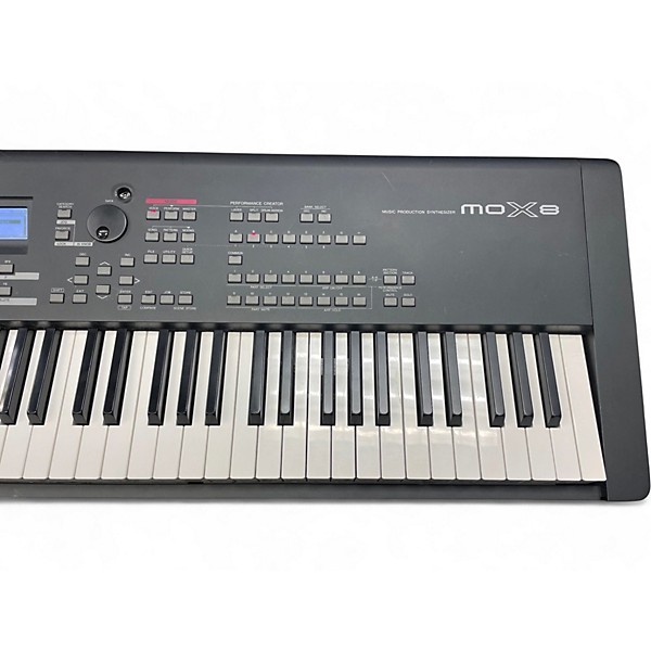 Used Yamaha MOX8 88 Key Keyboard Workstation