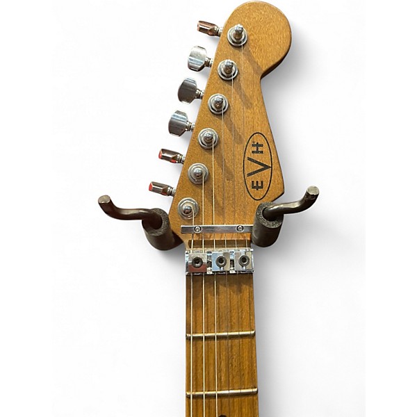 Used EVH White Frankie Relic White Solid Body Electric Guitar