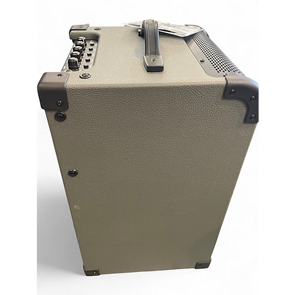 Used Peavey Max 208 Bass Combo Amp