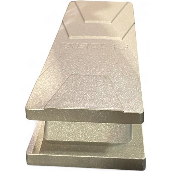 Used BOSS FV30L Pedal