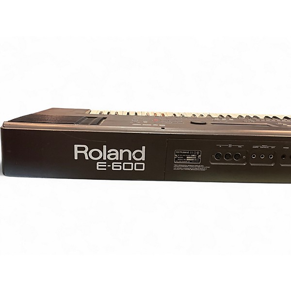 Used Roland E-600 Keyboard Workstation