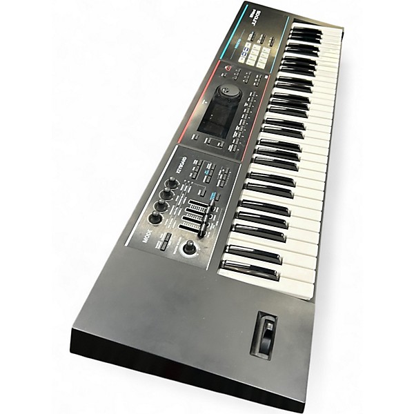 Used Roland JUNO DS 61 Synthesizer