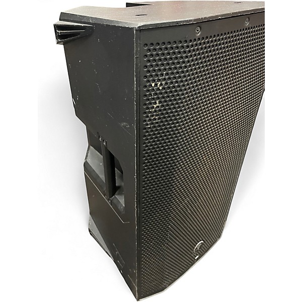 Used Mackie thump 12a Powered Speaker