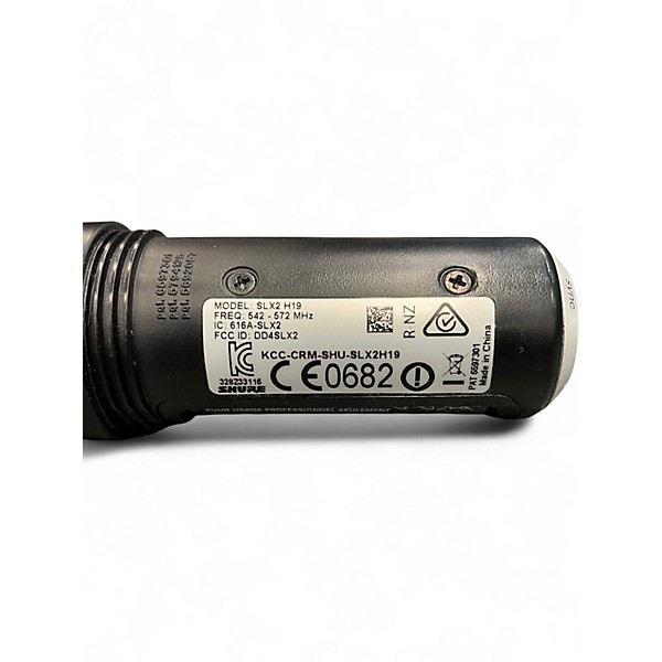 Used Shure SLX4/Beta87A Wireless Microphone System H19 Band Handheld Wireless System