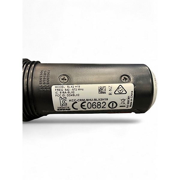 Used Shure SLX4/Beta87A Wireless Microphone System H19 Band Handheld Wireless System