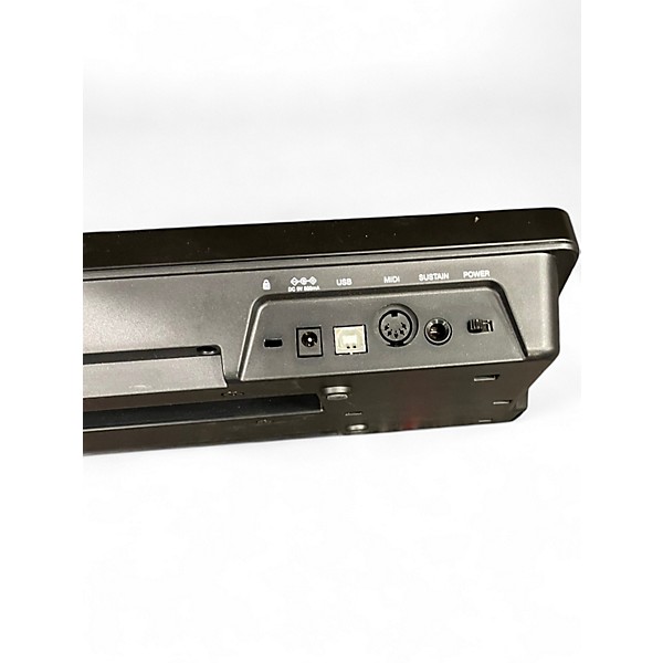 Used M-Audio keystation 61 mkIII