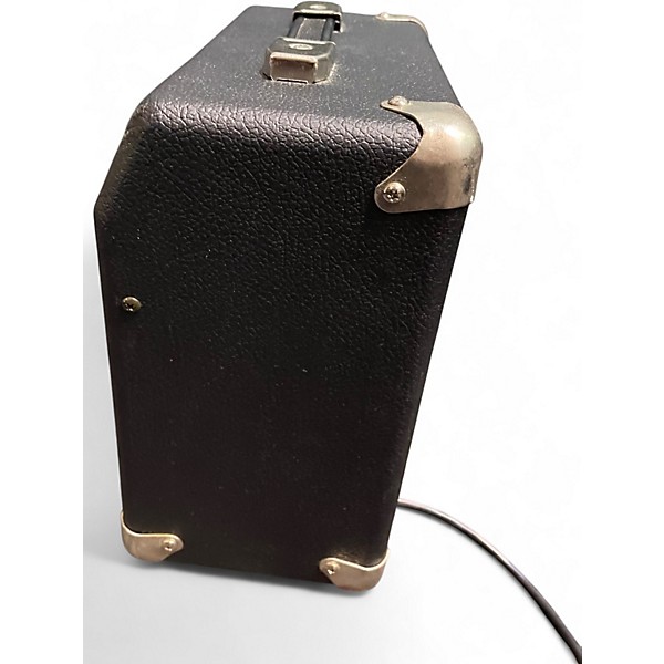 Used Squier 15G Battery Powered Amp