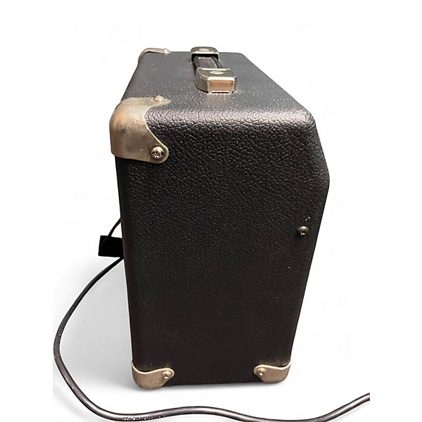 Used Squier 15G Battery Powered Amp