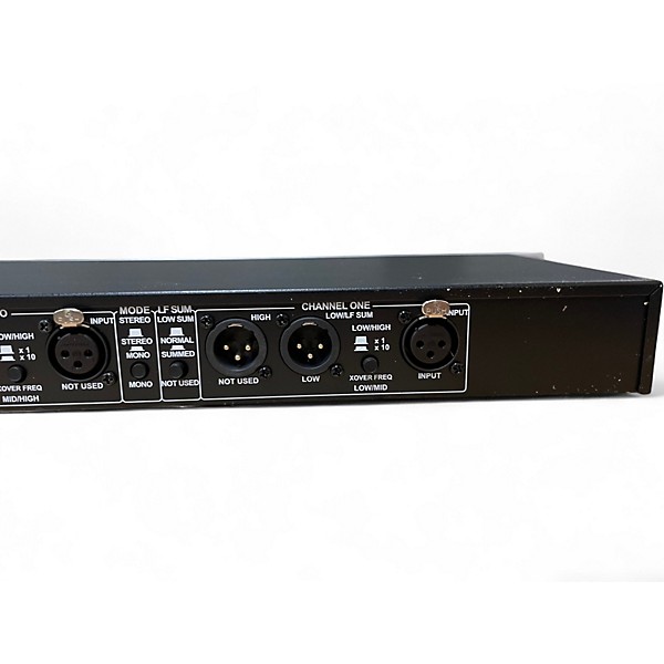 Used dbx 223XS Stereo 2-Way/Mono 3-Way Crossover