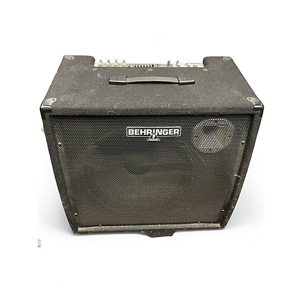 Used Behringer ultratone k3000fx Keyboard Amp