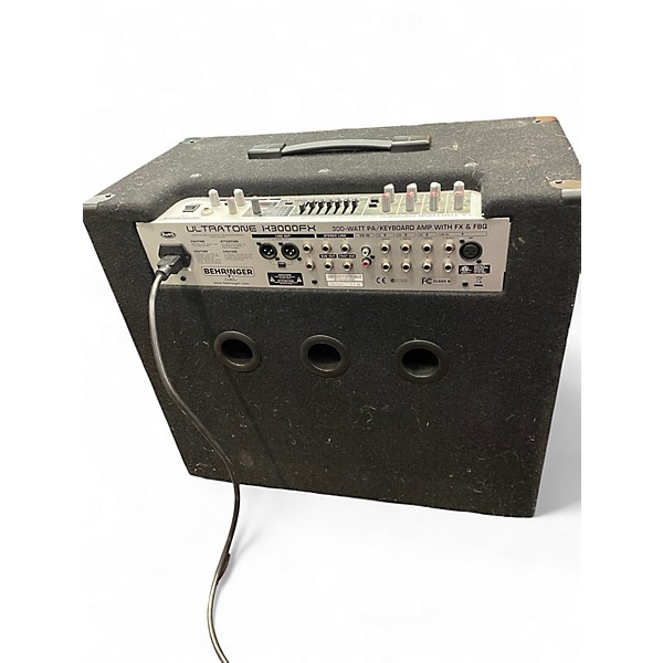 Used Behringer ultratone k3000fx Keyboard Amp