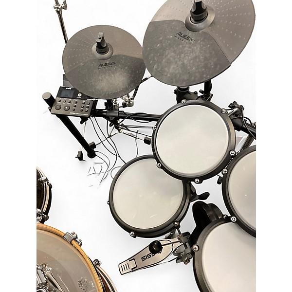 Used Alesis nitro max special edition Electric Drum Set