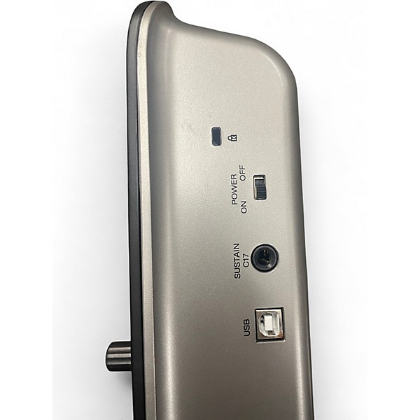 Used M-Audio Oxygen 25 Key MIDI Controller