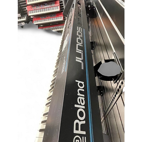 Used Roland JUNO DS 88 Keyboard Workstation