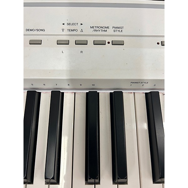 Used Yamaha P-105B Keyboard Workstation
