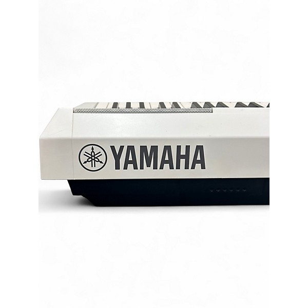 Used Yamaha P-105B Keyboard Workstation