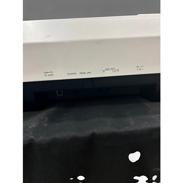 Used Yamaha P-105B Keyboard Workstation