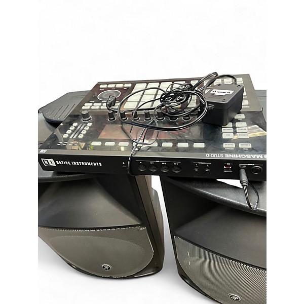 Used Native Instruments MACHINE STUDIO Keyboard Workstation