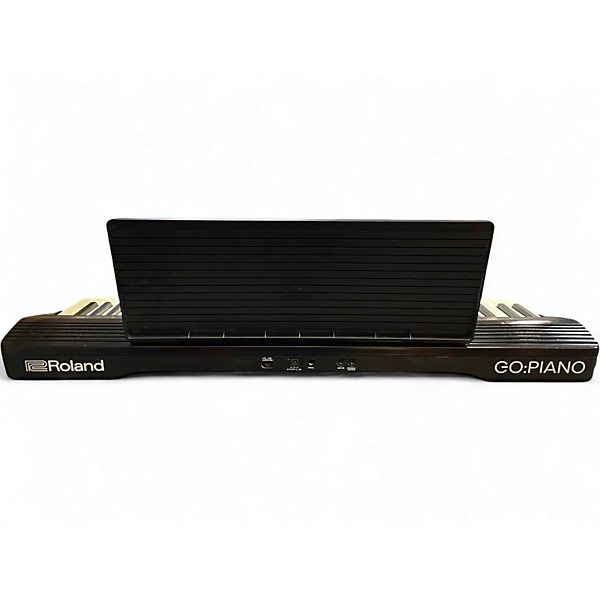 Used Roland PIANO GO Portable Keyboard