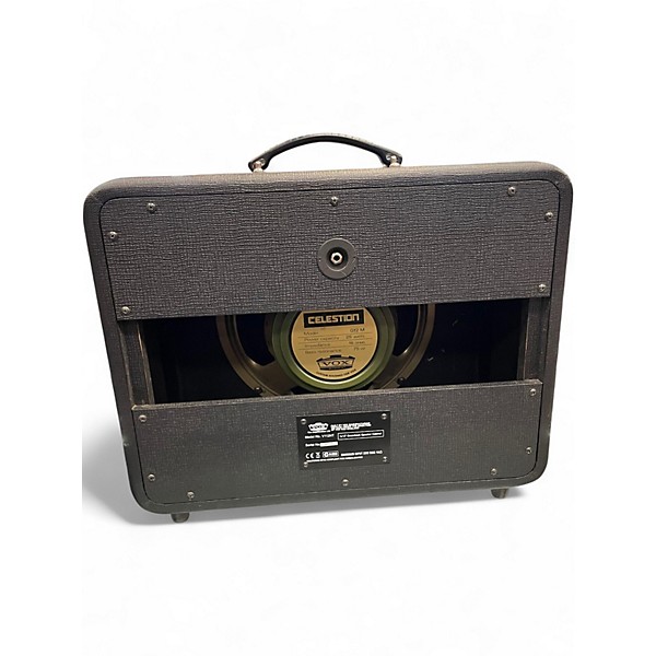 Used VOX V112NT Guitar Cabinet