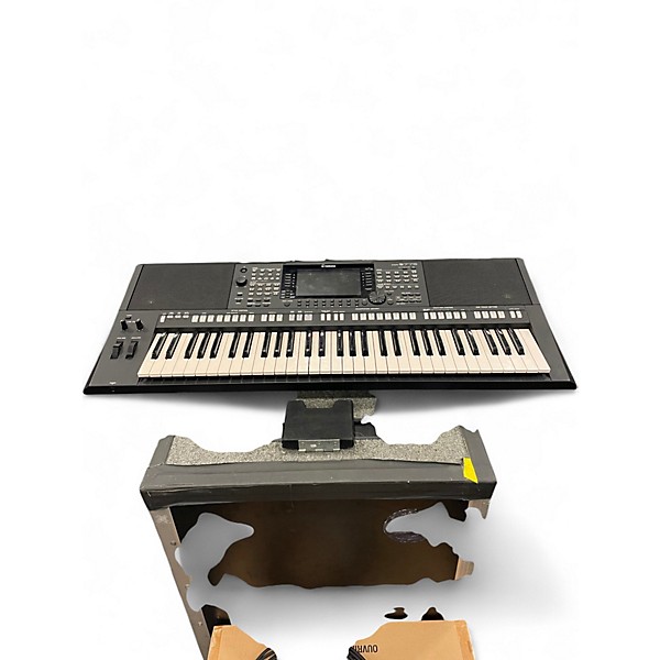 Used Yamaha PSR-S775