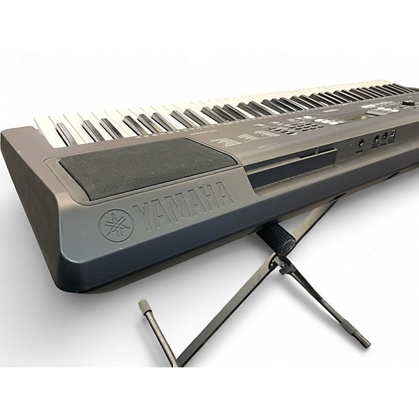 Used Yamaha psrew310 Portable Keyboard