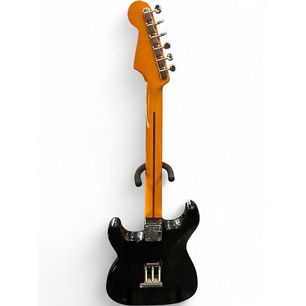 Used 2006 Fender Eric Johnson Stratocaster® Maple Black and White Solid Body Electric Guitar