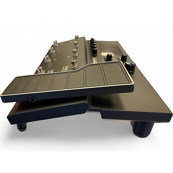 Used Line 6 POD GO Effect Processor