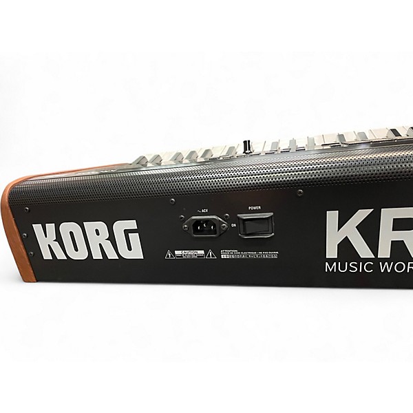 Used KORG KRONOS2-73 Arranger Keyboard