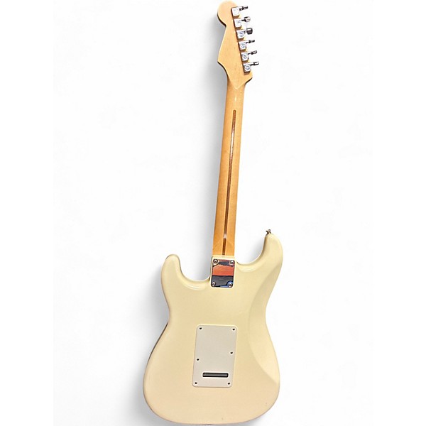 Used Fender Player Stratocaster Vintage White Solid Body Electric Guitar