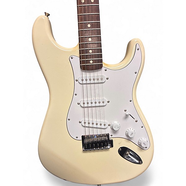 Used Fender Player Stratocaster Vintage White Solid Body Electric Guitar