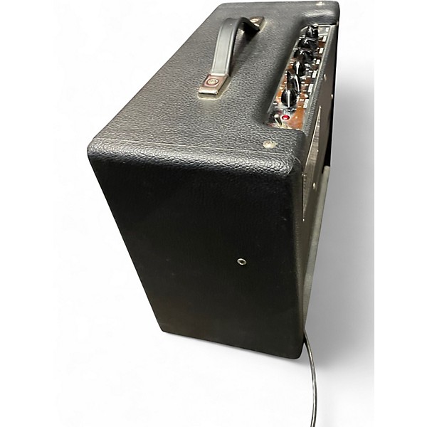 Used Fender Blues Junior 15W 1x12 Tube Guitar Combo Amp