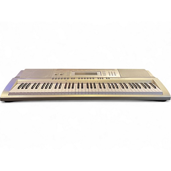 Used Casio WK200 76 Key Keyboard Workstation