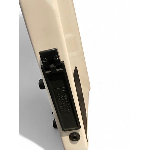 Used Steinberger SPIRIT GT-PRO Alpine White Electric Guitar