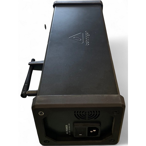 Used Behringer xr12 Digital Mixer