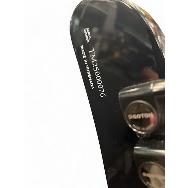 Used Fender TOM MORELLO 'ARM THE HOMELESS' Ice Blue Metallic Solid Body Electric Guitar